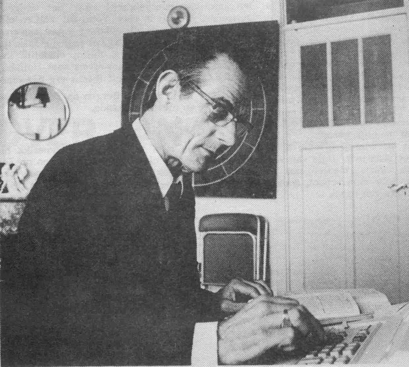 Het maken van de tekst werd vergemakkelijkt door de composer en de computer